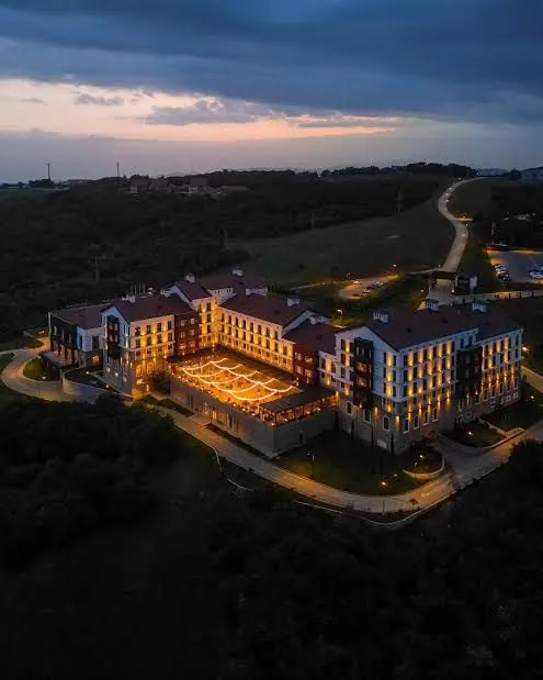 Basqal Hotel — 2