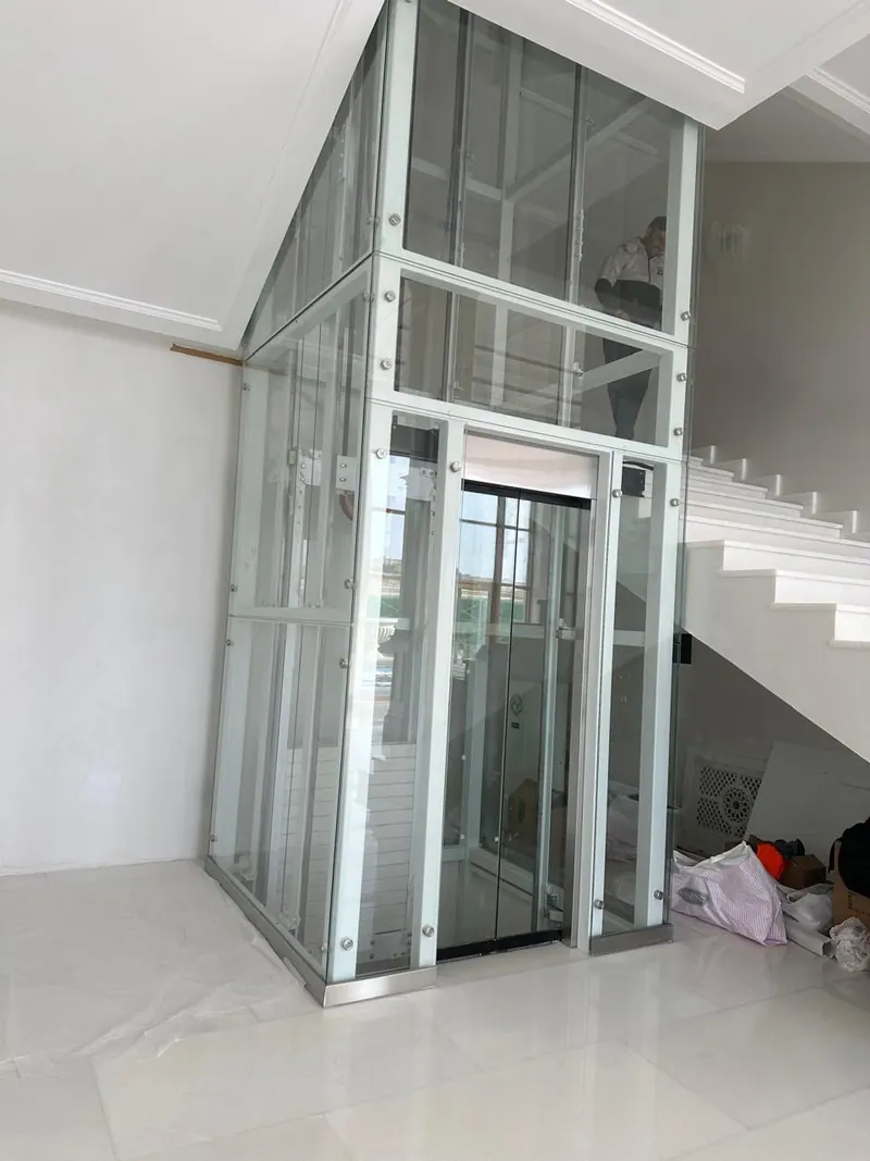 Lift və məhəccər (perila) şüşə işləri — 5