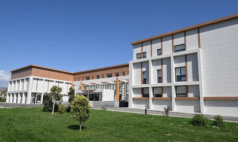 Akademik Mehdi Mehdizadə adına tam orta məktəb